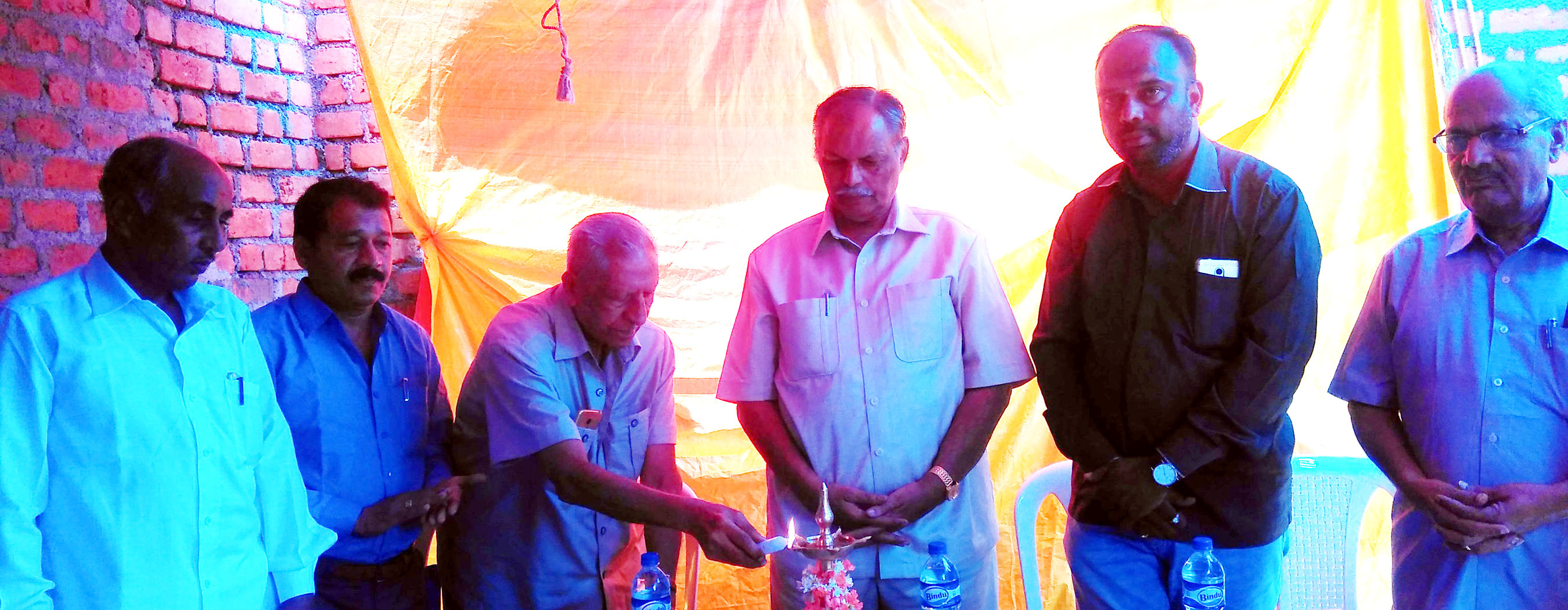 ​ವೀರಶೈವ ವಿದ್ಯಾರ್ಥಿನಿಯರ ವಸತಿ ನಿಲಯದಲ್ಲಿ ವಿದ್ಯಾಥಿನಿಯರ ಸಂದರ್ಶನ